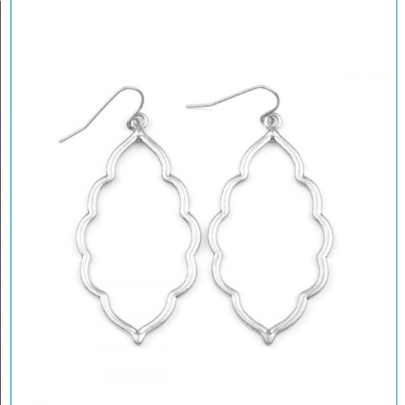 Jewelry - Silver Kendra Earrings